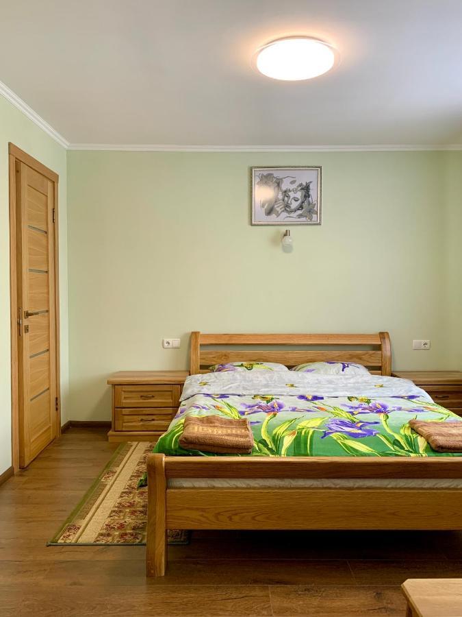 Underhills House Appartement Jaremtsje Buitenkant foto