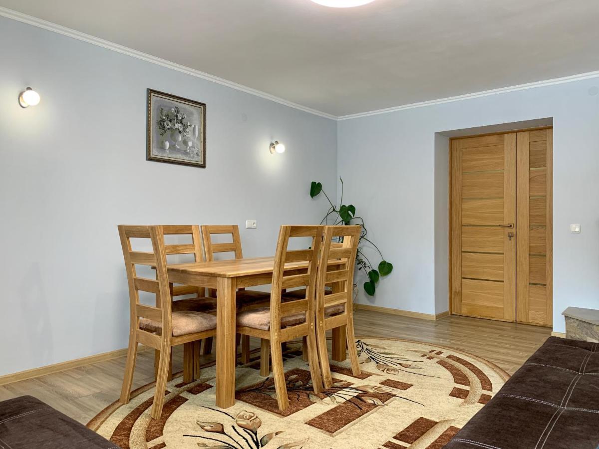 Underhills House Appartement Jaremtsje Buitenkant foto